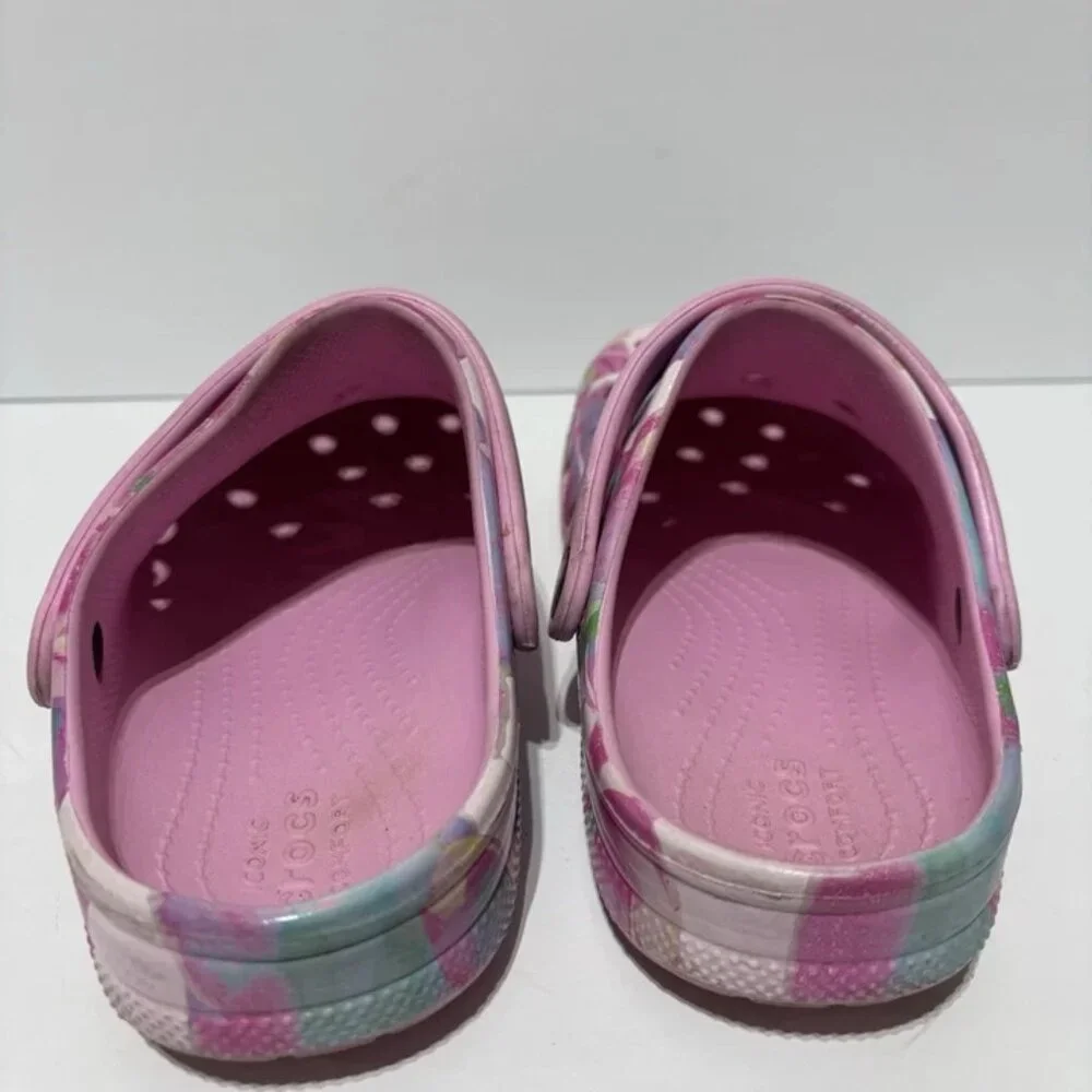Crocs Big Kids’ Baya Seasonal Floral Clogs, Girls’ Size 3 M